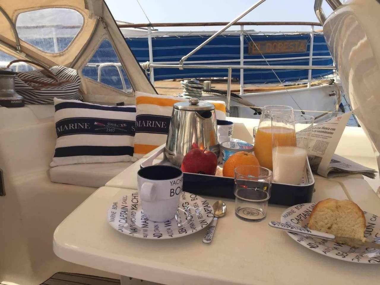 فندق Precioso Yate En El Centro Del بويرتو دي موغان المظهر الخارجي الصورة